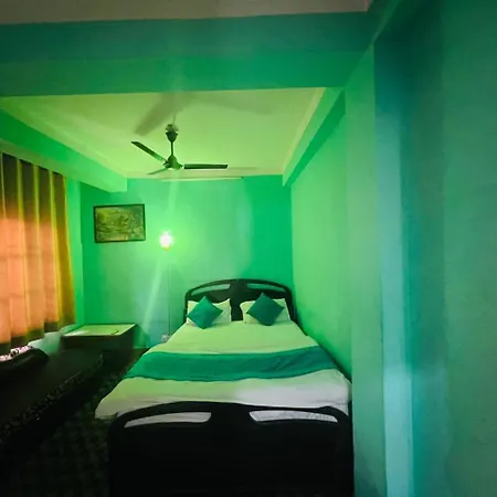 Lahana Guest House